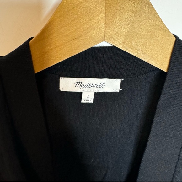 Madewell Black Asymmetric-Button Sweater Vest Crop Size Small - Picture 3 of 7